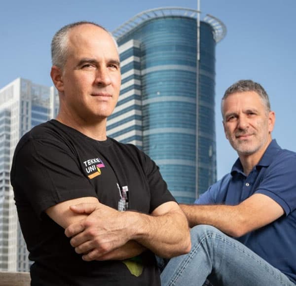 Yariv and Boaz Binnun